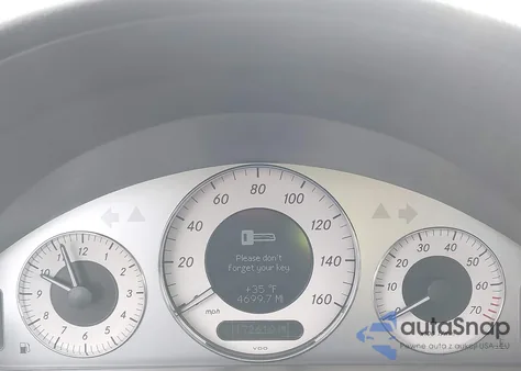 2008 Mercedes-Benz E 350 4Matic z USA, uszkodzony, nr VIN WDBUF87X18B208923